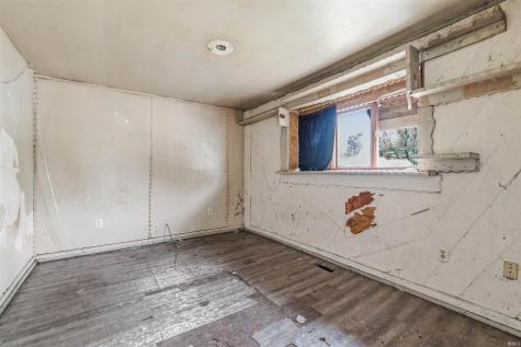 1513 E Cromer Avenue Muncie IN 47303