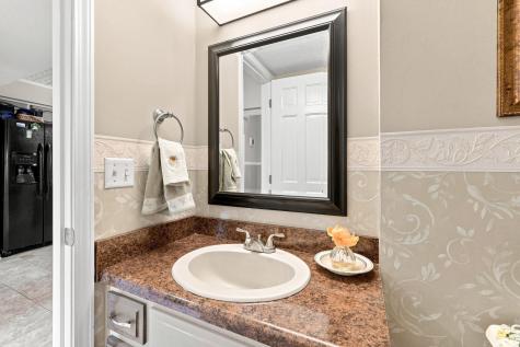 8323 Ramshire Lane Fort Wayne IN 46835