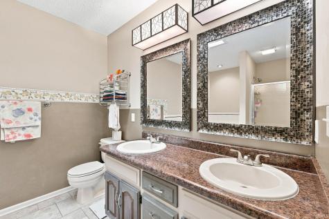 8323 Ramshire Lane Fort Wayne IN 46835