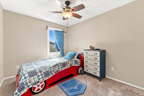 8323 Ramshire Lane Fort Wayne IN 46835