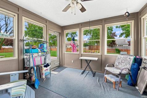 8323 Ramshire Lane Fort Wayne IN 46835
