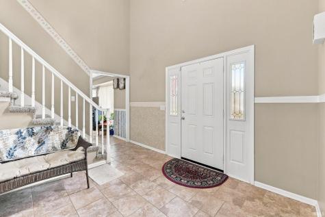 8323 Ramshire Lane Fort Wayne IN 46835