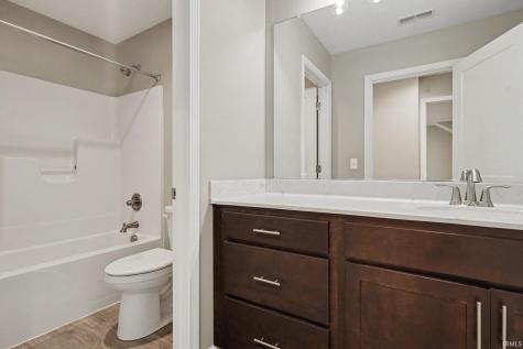 54500 Beech Road Osceola IN 46561