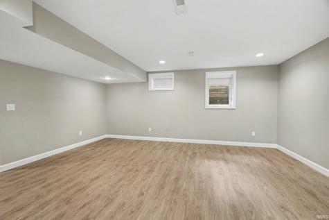54500 Beech Road Osceola IN 46561