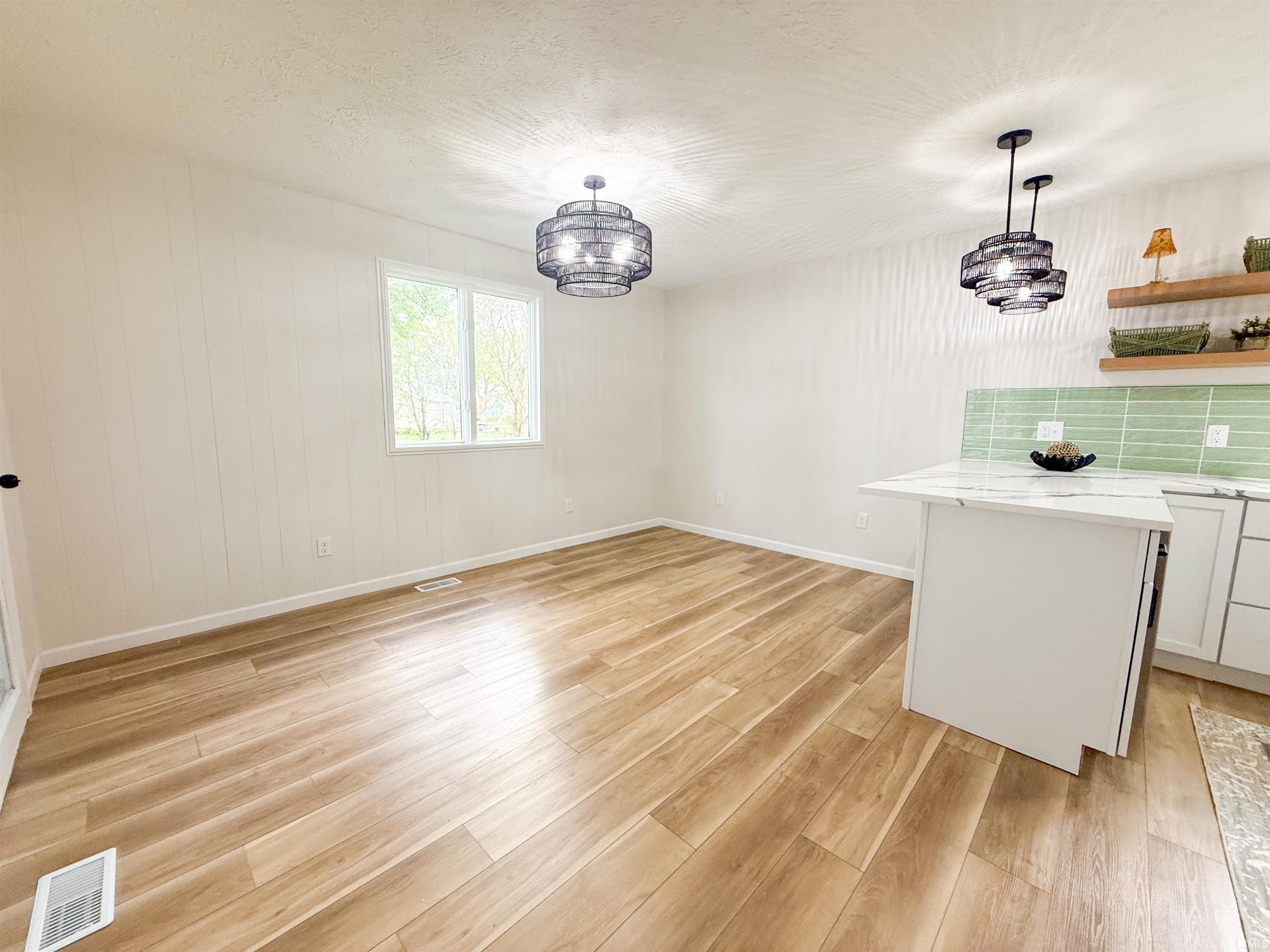23598 Arlene Avenue Elkhart IN 46517