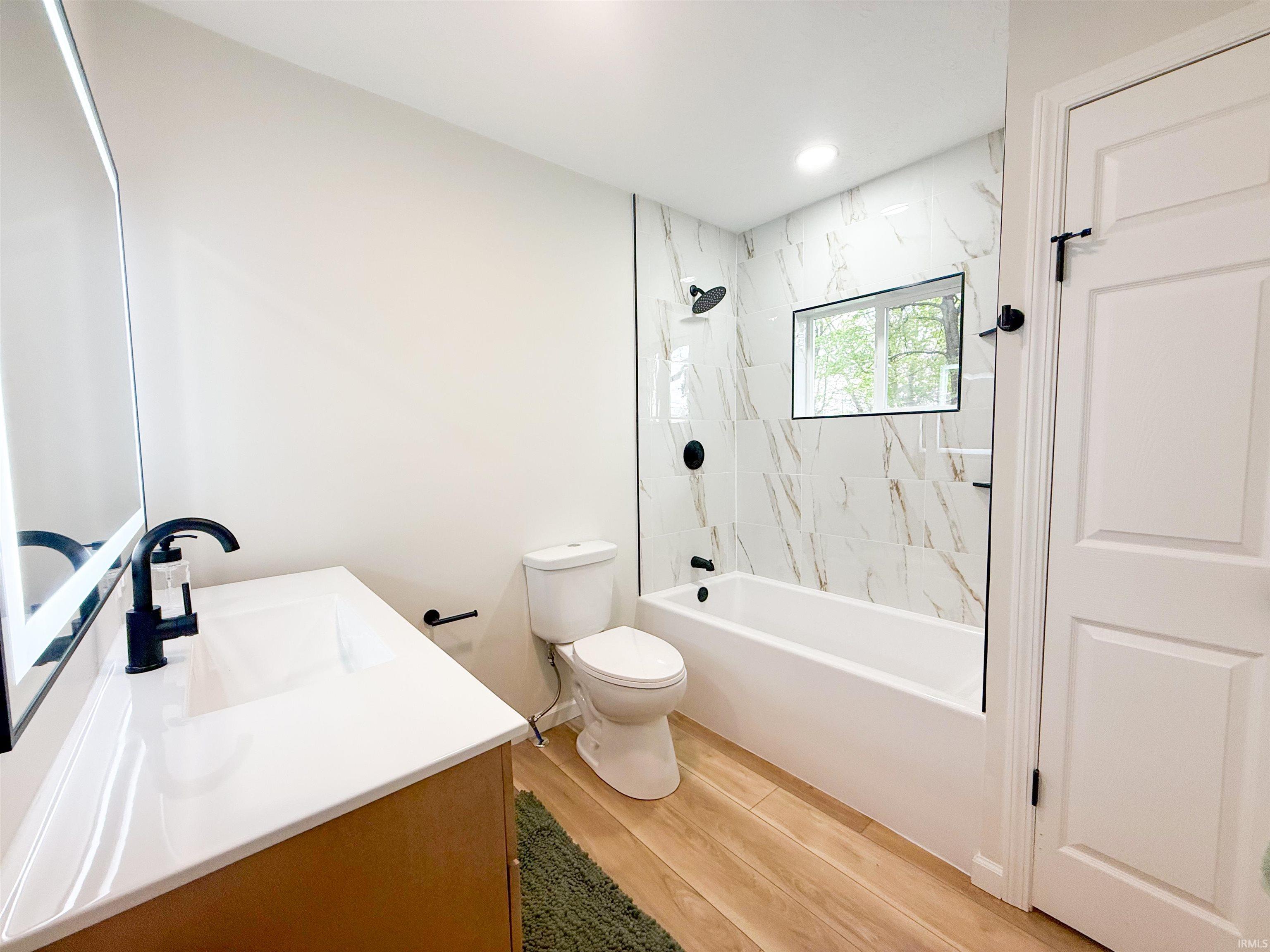 23598 Arlene Avenue Elkhart IN 46517