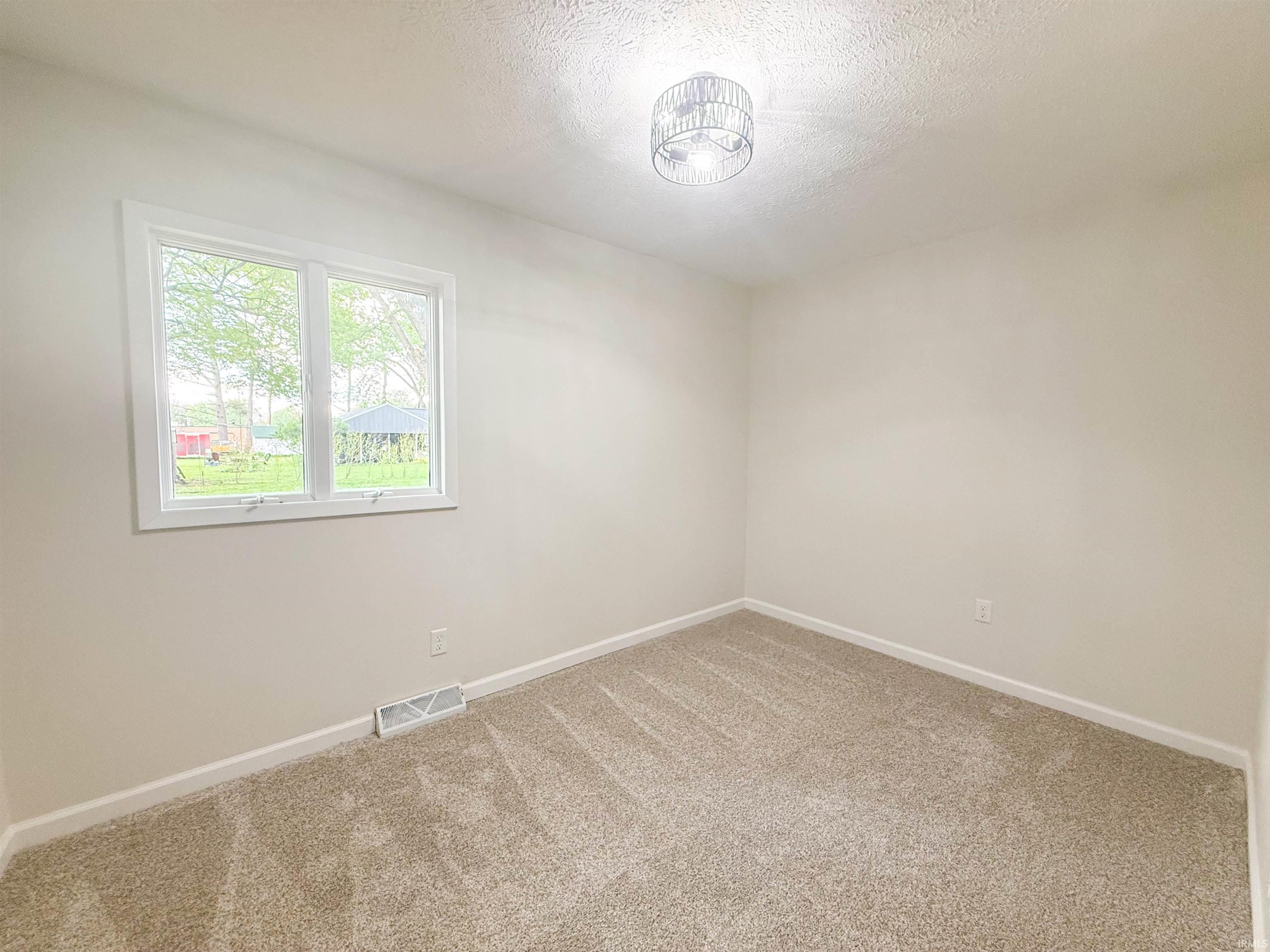 23598 Arlene Avenue Elkhart IN 46517