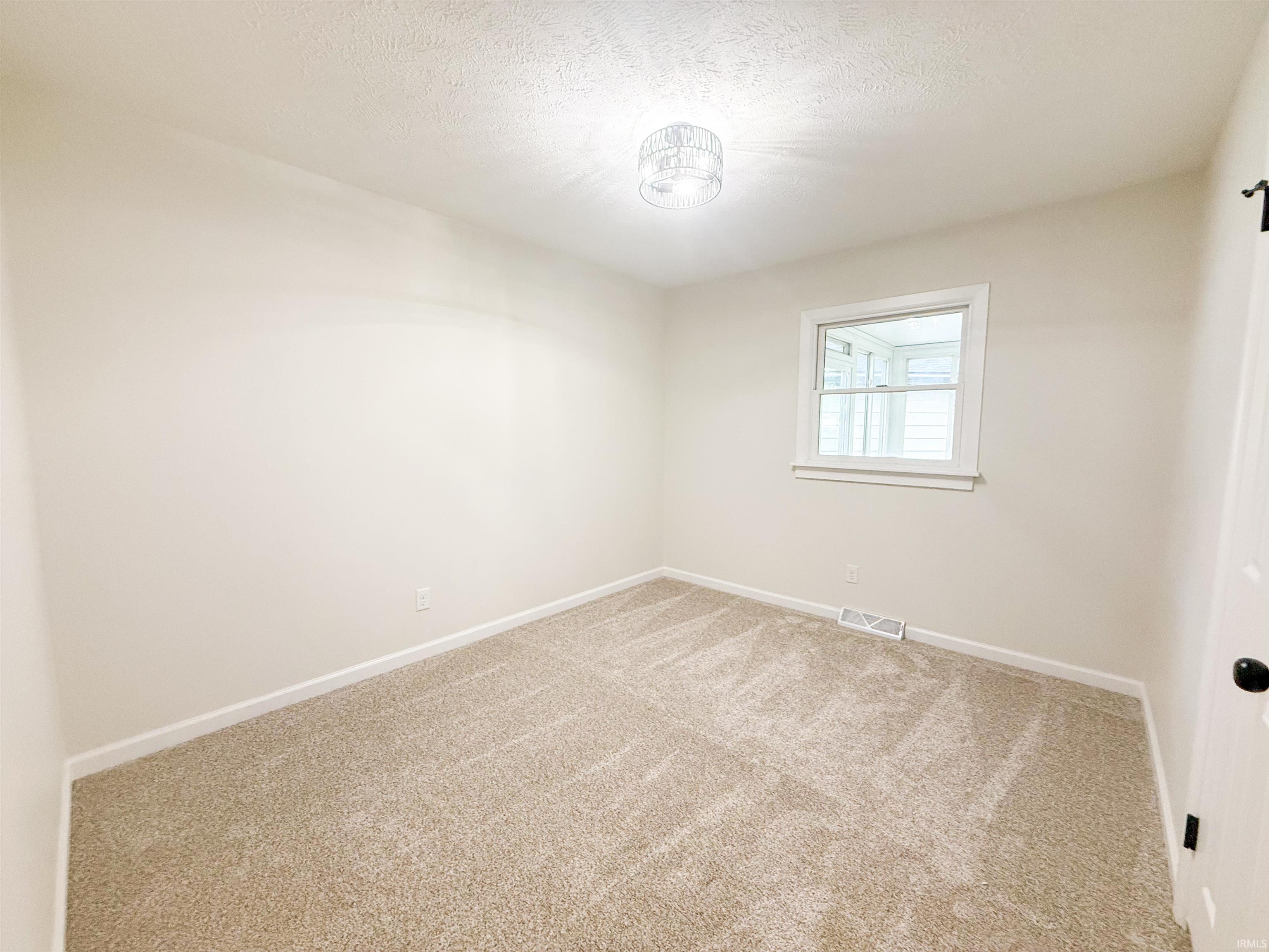 23598 Arlene Avenue Elkhart IN 46517