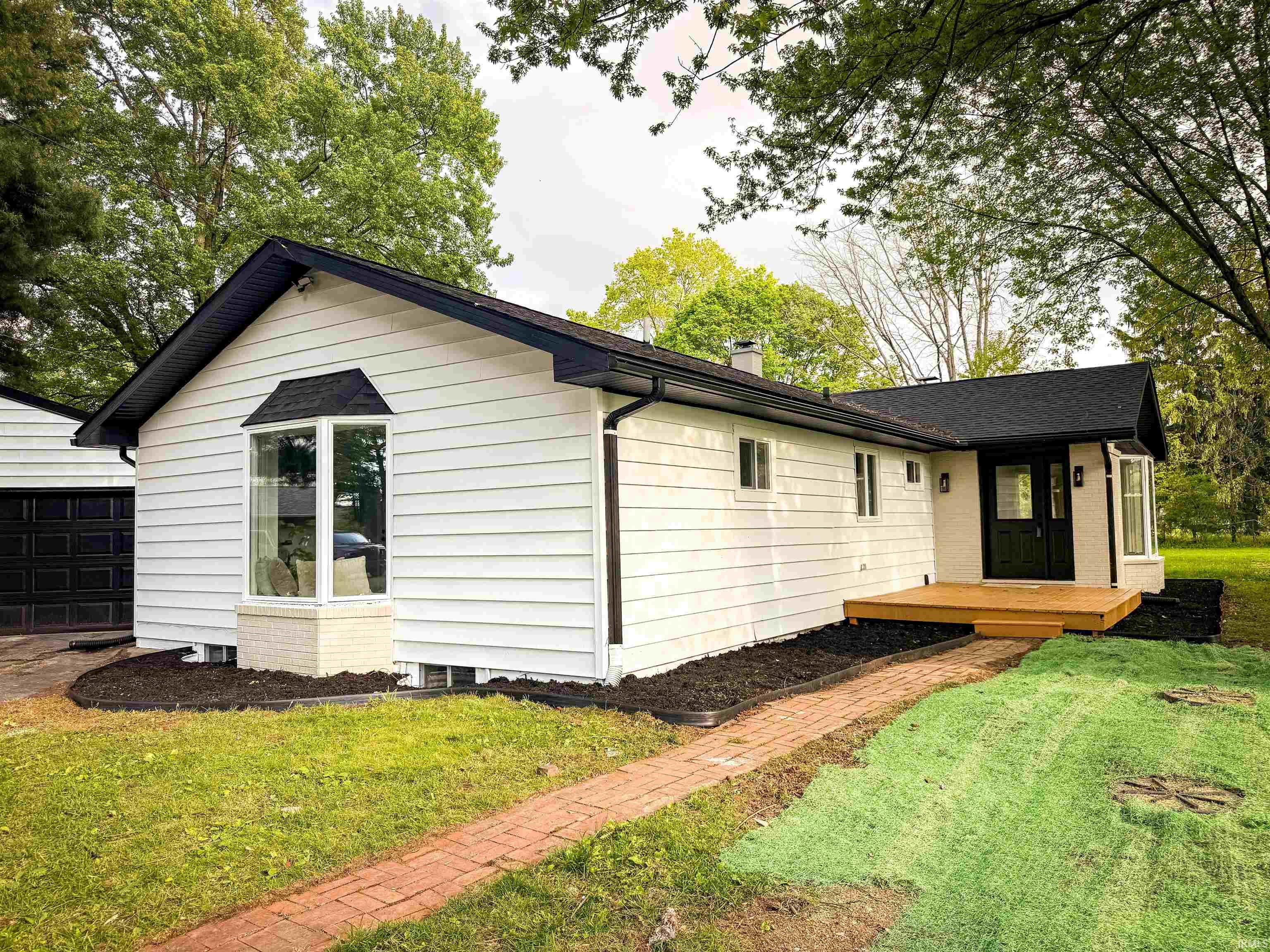 23598 Arlene Avenue Elkhart IN 46517