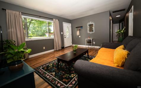 3945 W Walnut Leaf Drive Bloomington IN 47403