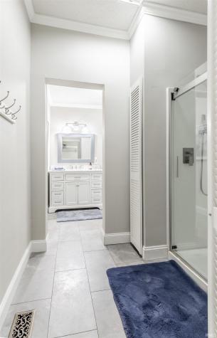 1411 Parrett Street Evansville IN 47713