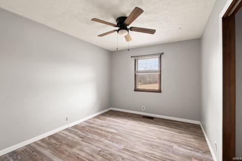 9869 S Honey Creek Road Hardinsburg IN 47125