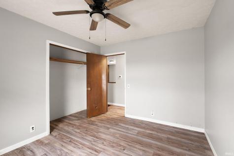 9869 S Honey Creek Road Hardinsburg IN 47125