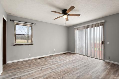 9869 S Honey Creek Road Hardinsburg IN 47125