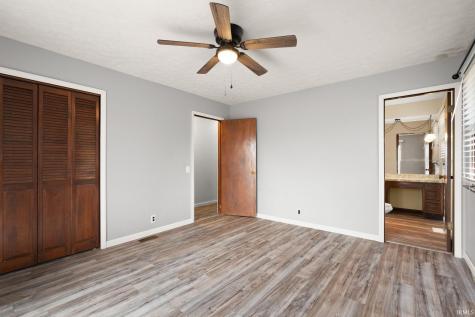 9869 S Honey Creek Road Hardinsburg IN 47125