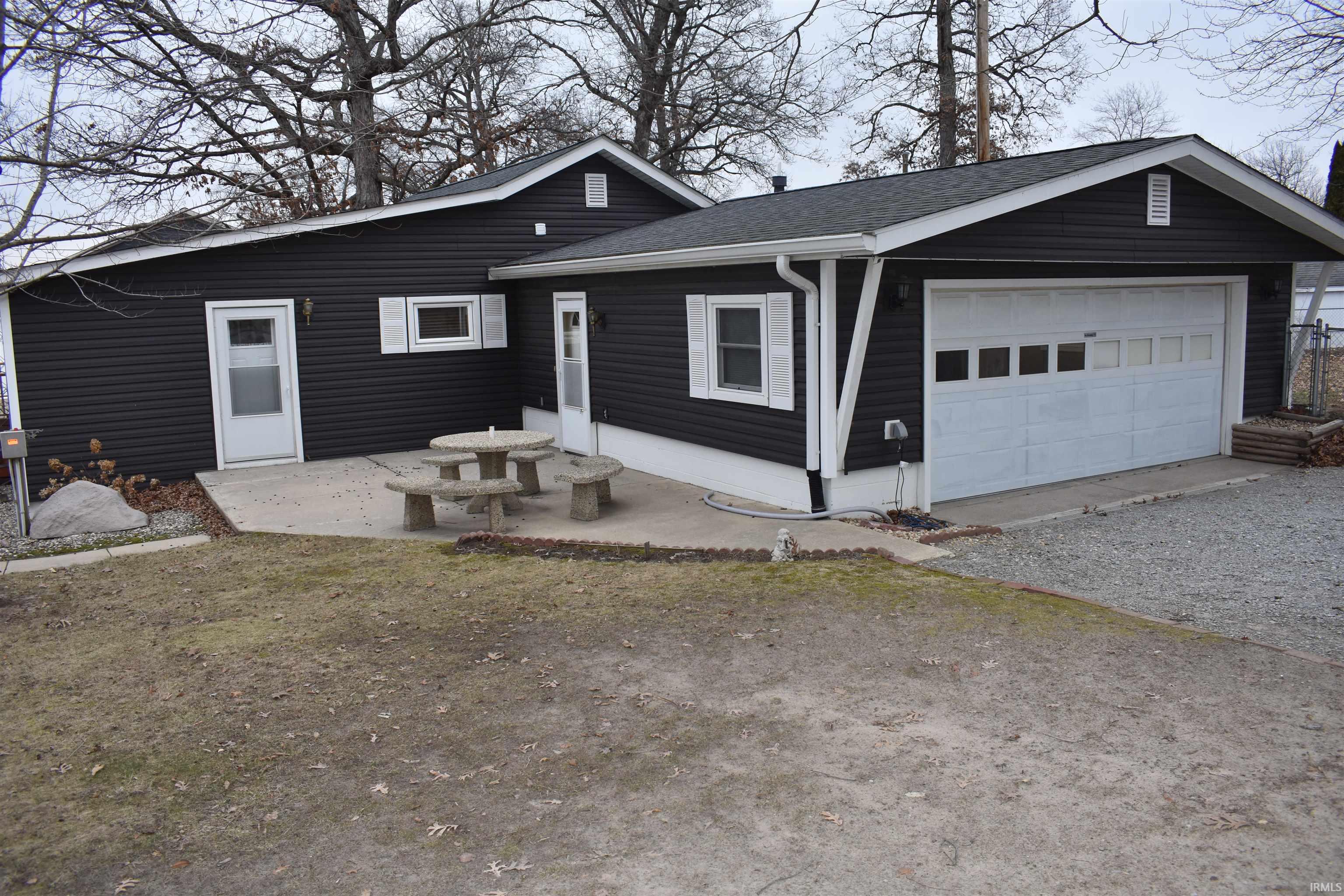 3097 E Stahl Road Monon IN 47959