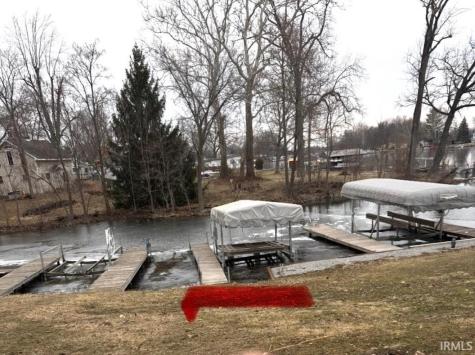 3097 E Stahl Road Monon IN 47959