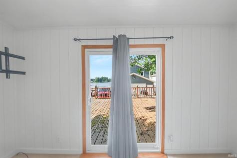 3097 E Stahl Road Monon IN 47959