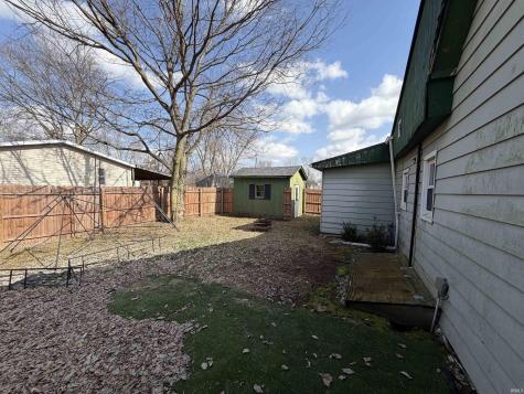 420 Worthington Street Worthington IN 47471