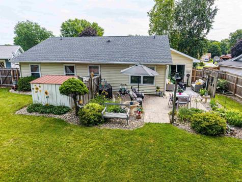 2008 Stoney Hurst Bend Huntington IN 46750