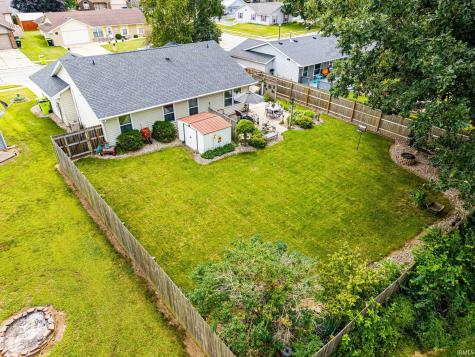 2008 Stoney Hurst Bend Huntington IN 46750