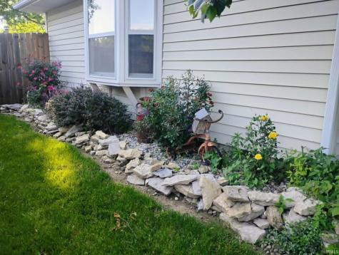 2008 Stoney Hurst Bend Huntington IN 46750