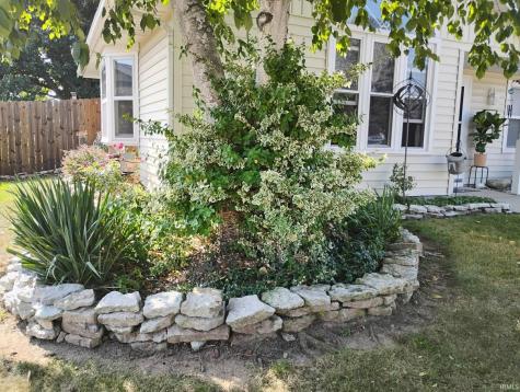2008 Stoney Hurst Bend Huntington IN 46750