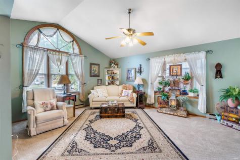 2008 Stoney Hurst Bend Huntington IN 46750