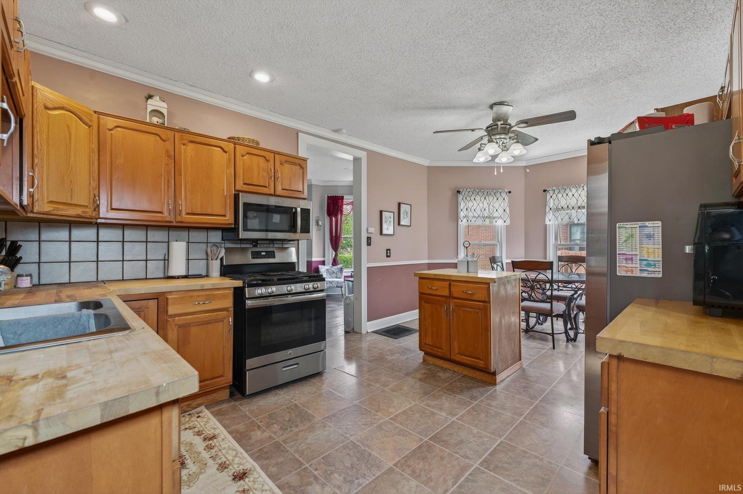 314 Roosevelt Road Walkerton IN 46574