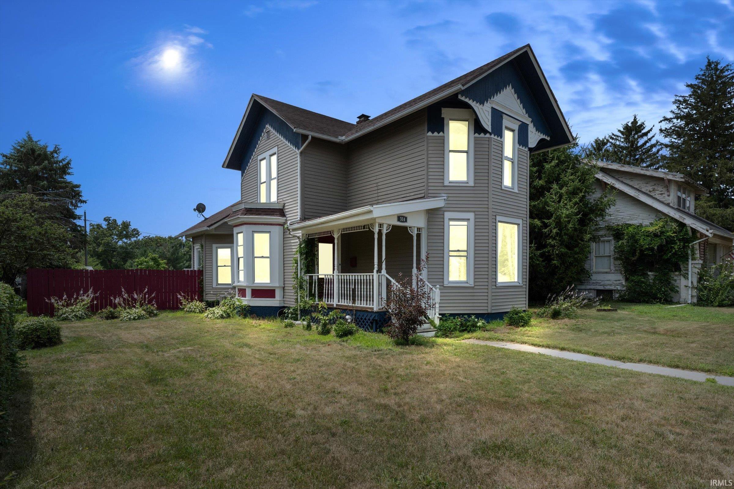 314 Roosevelt Road Walkerton IN 46574