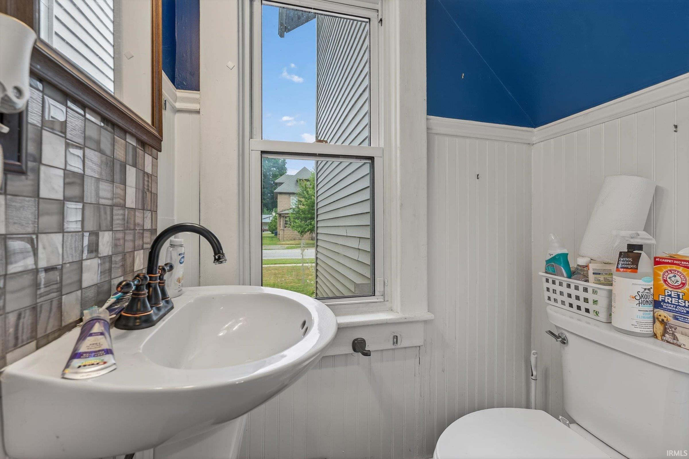 314 Roosevelt Road Walkerton IN 46574
