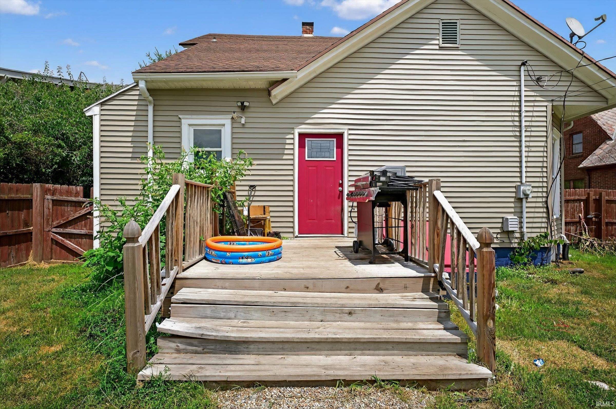 314 Roosevelt Road Walkerton IN 46574