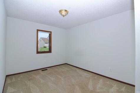 14718 Buckthorn Court Fort Wayne IN 46814
