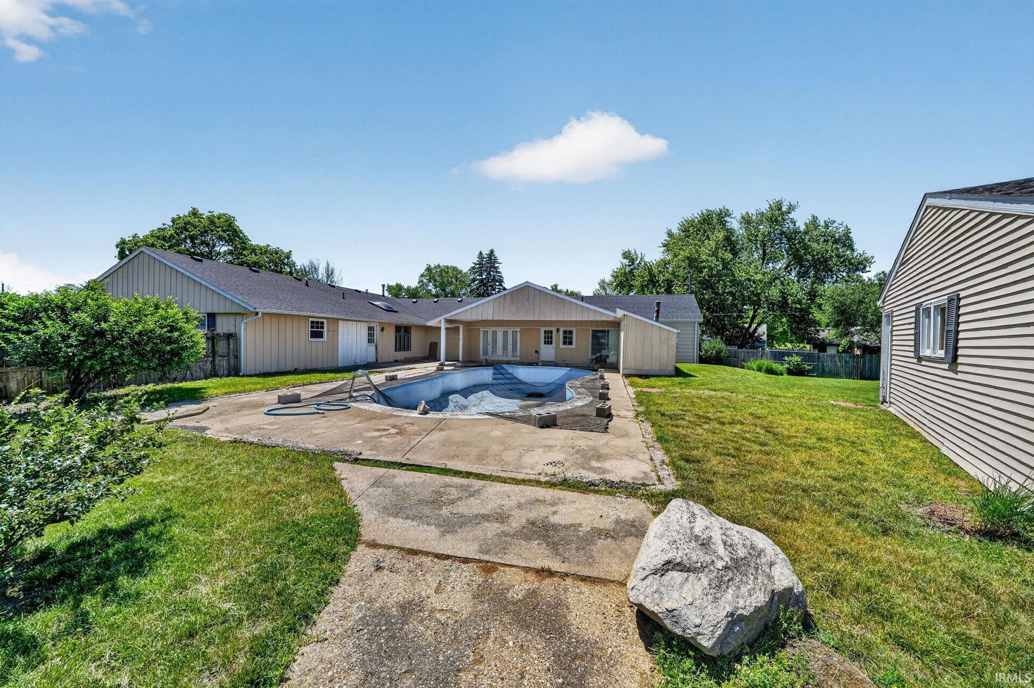 1501 Viking Drive South Bend IN 46628