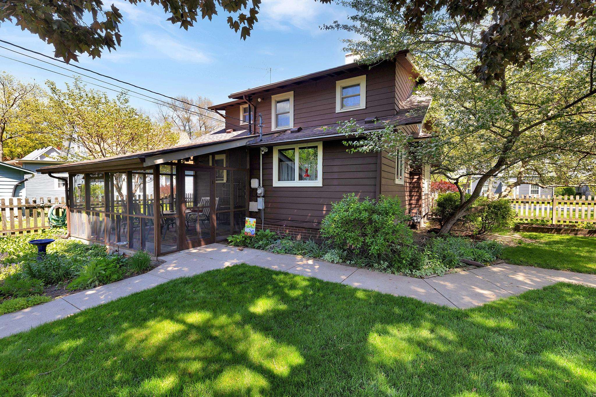 1005 S 8th Street Goshen IN 46526