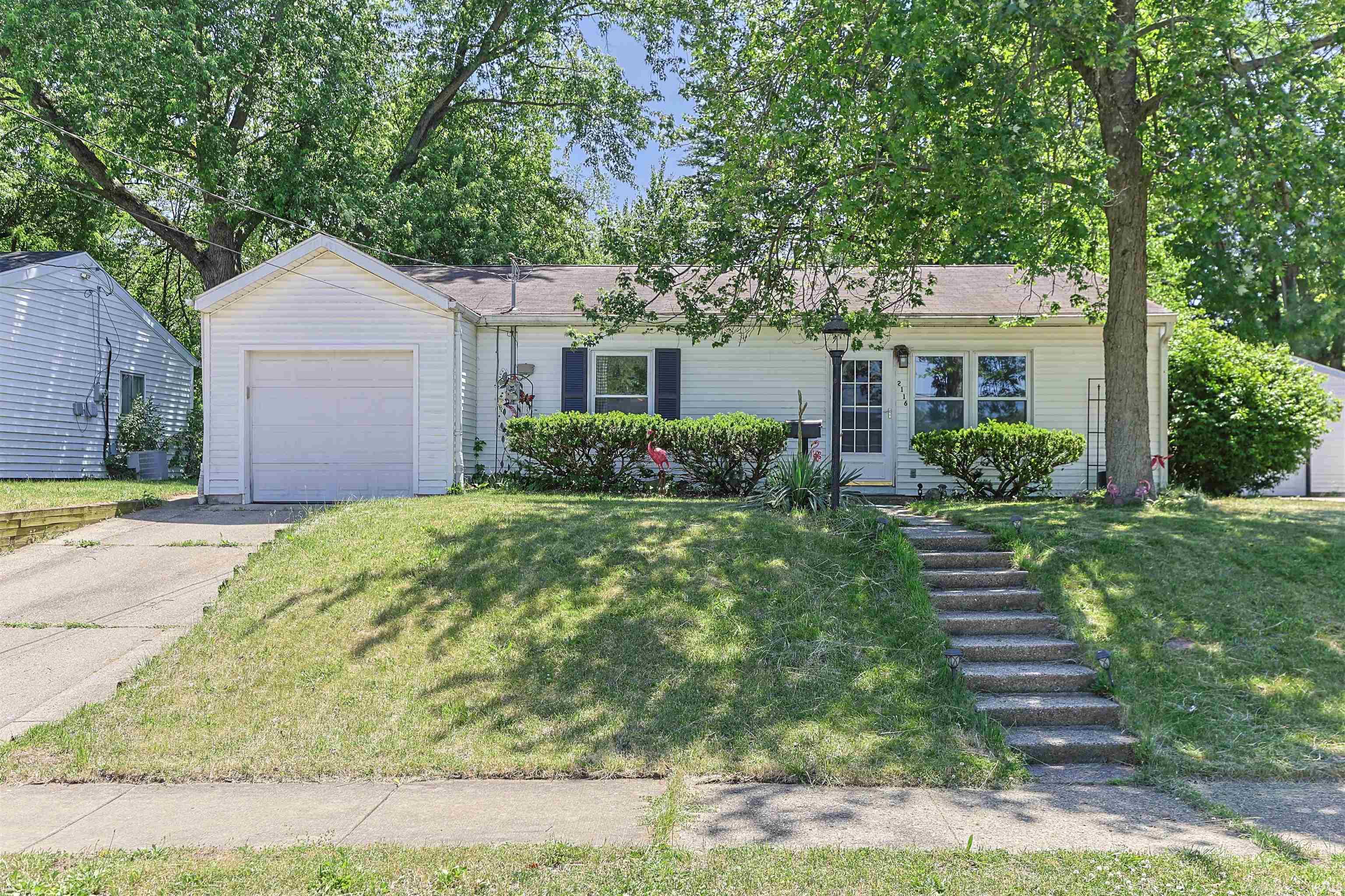 2116 Pershing Street South Bend IN 46628