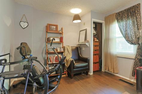 2116 Pershing Street South Bend IN 46628