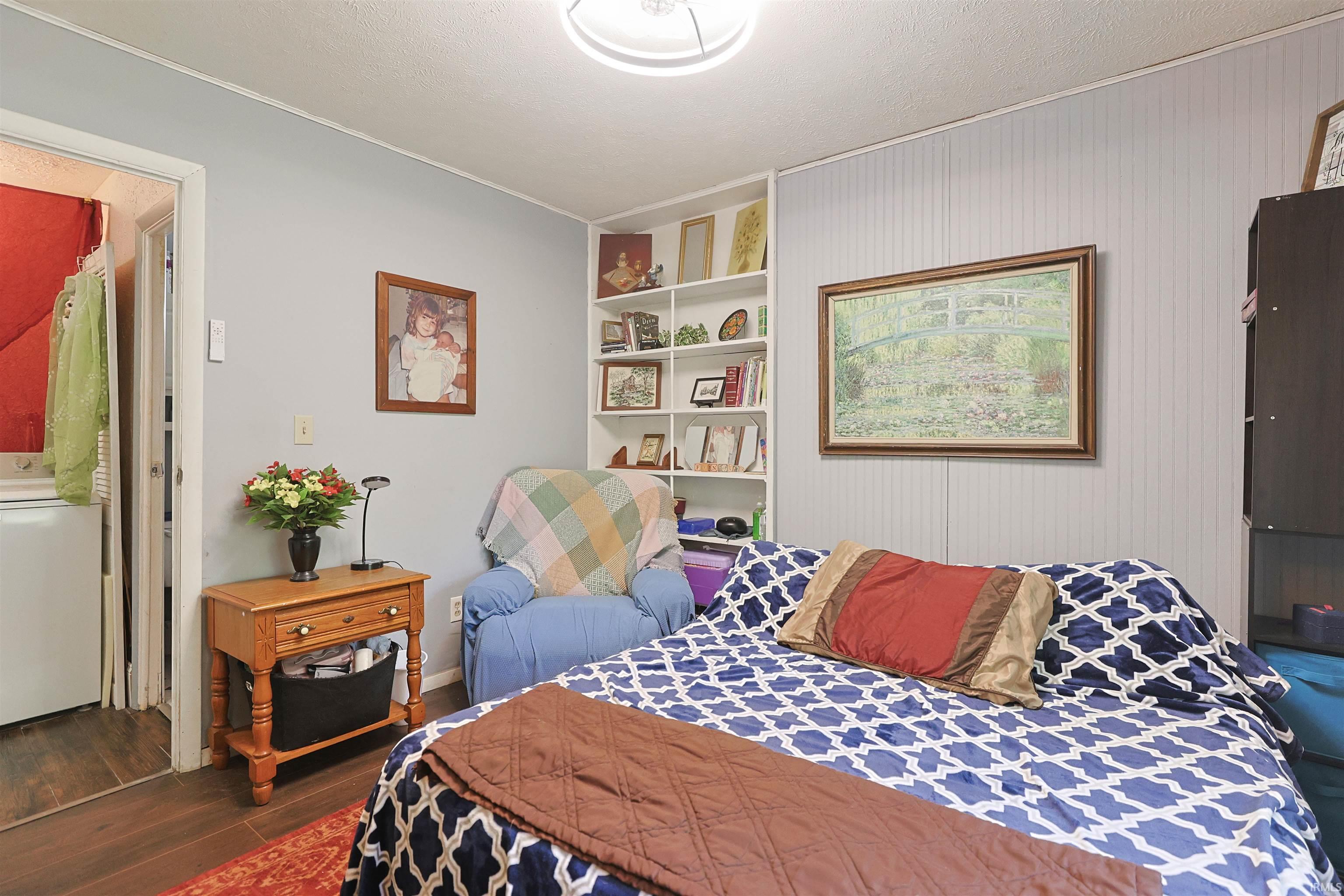 2116 Pershing Street South Bend IN 46628