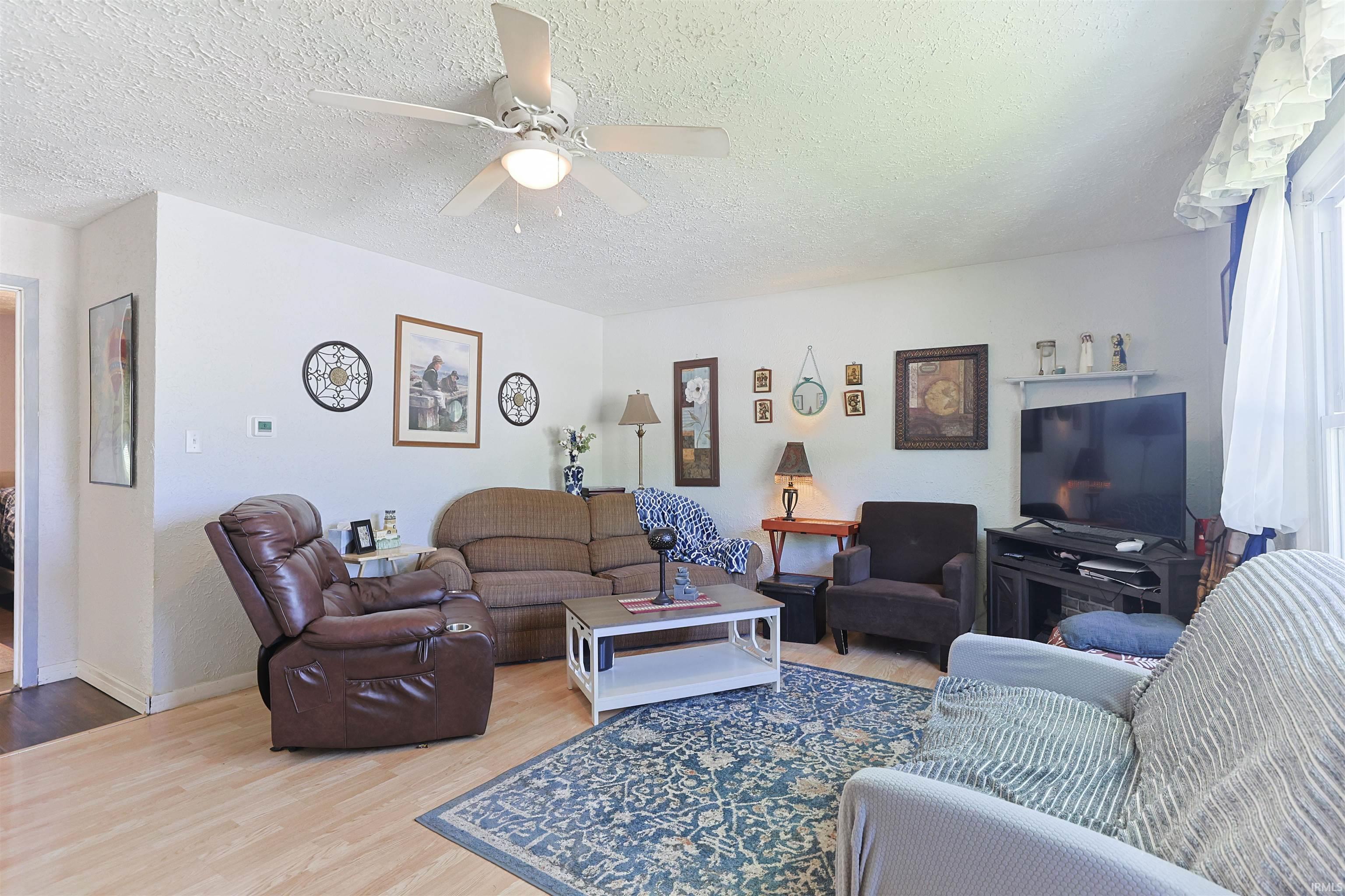 2116 Pershing Street South Bend IN 46628