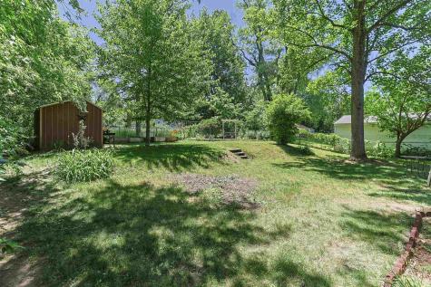 2116 Pershing Street South Bend IN 46628