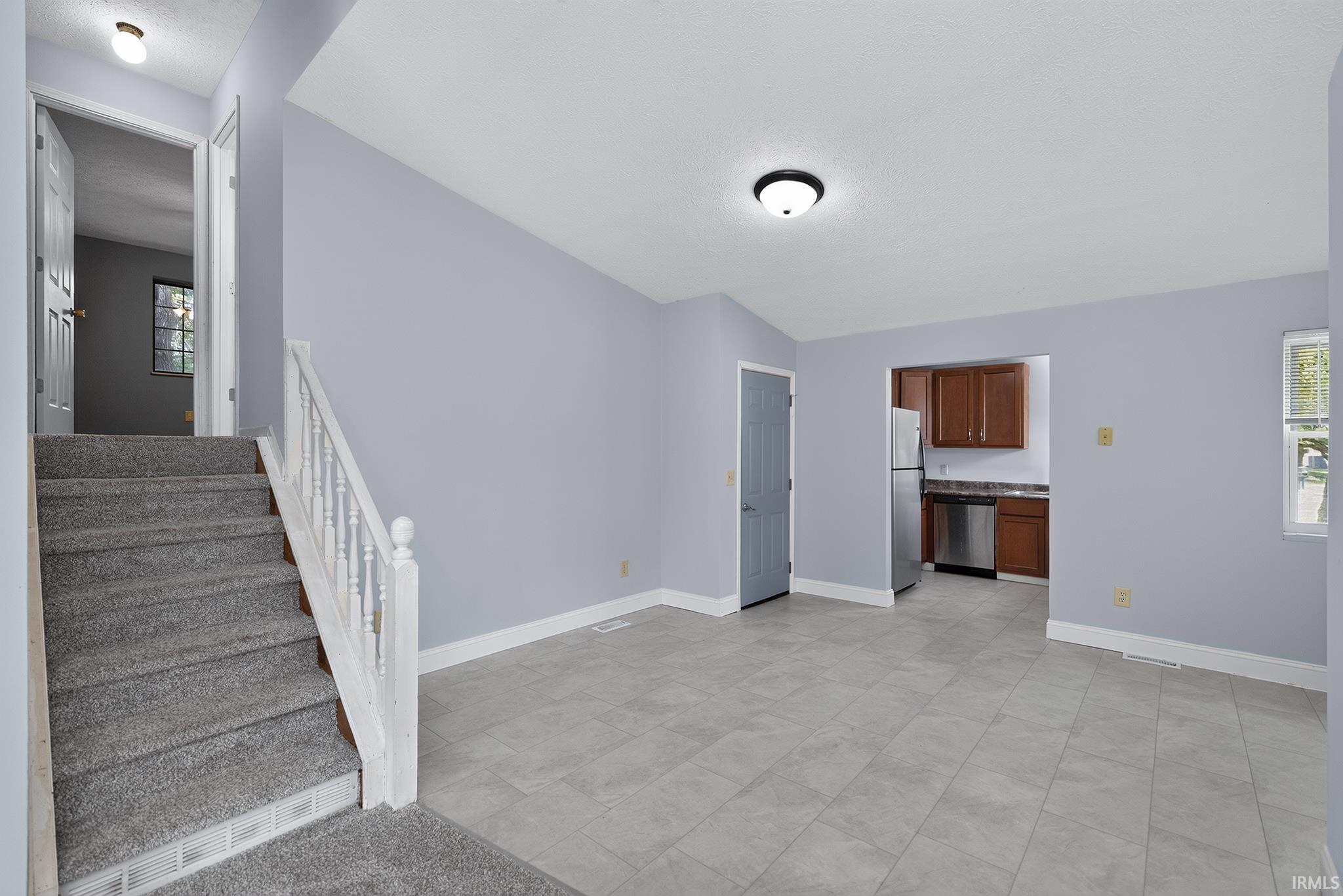 3601 Naples Court Elkhart IN 46514