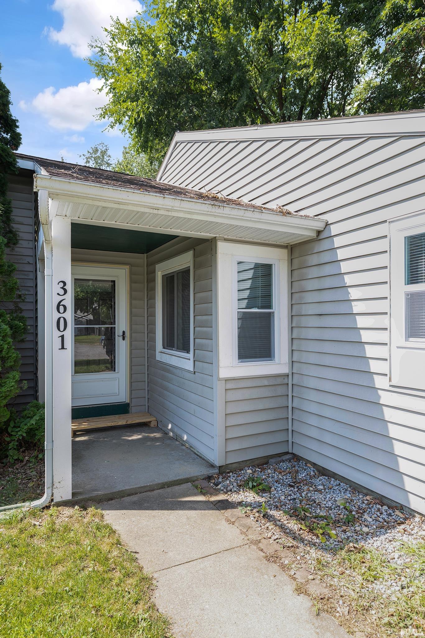3601 Naples Court Elkhart IN 46514