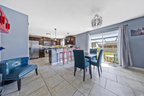 8825 Hartwell Drive Evansville IN 47725