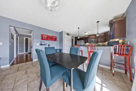 8825 Hartwell Drive Evansville IN 47725