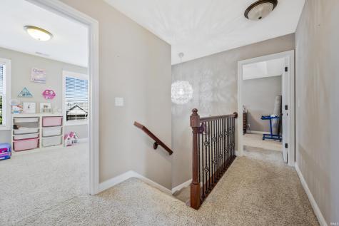 8825 Hartwell Drive Evansville IN 47725