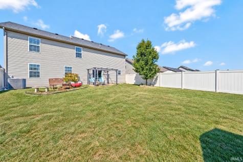 8825 Hartwell Drive Evansville IN 47725