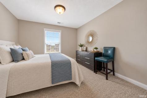8825 Hartwell Drive Evansville IN 47725