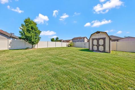 8825 Hartwell Drive Evansville IN 47725
