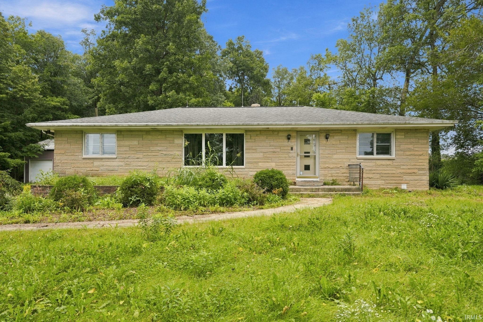 10335 Wayne Trace Fort Wayne IN 46816
