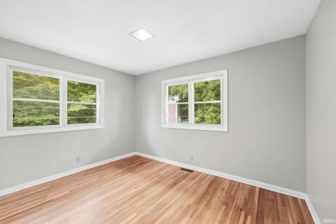 10335 Wayne Trace Fort Wayne IN 46816